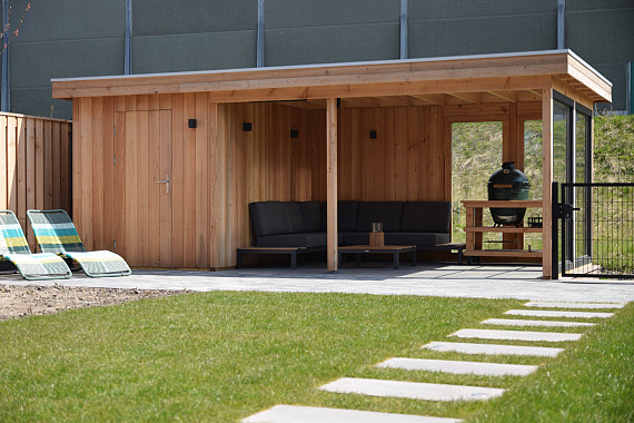 Deze veranda is klaar voor de zomer