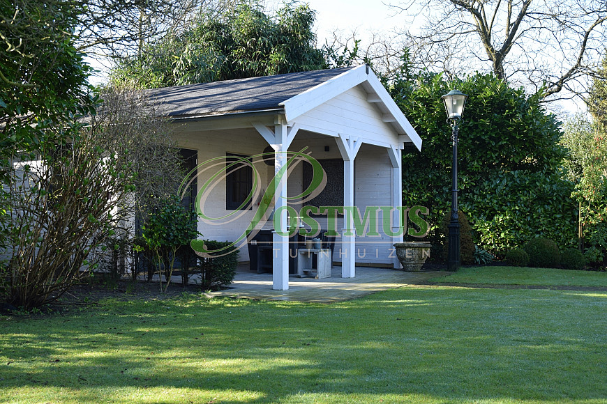 Tuinhuis met veranda