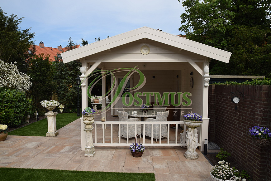 Tuinhuis met veranda