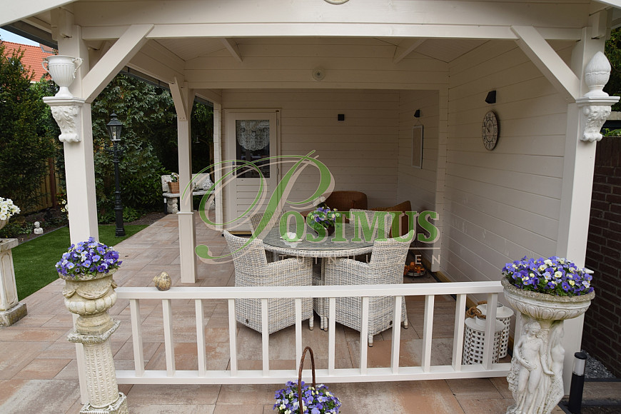 Tuinhuis met veranda