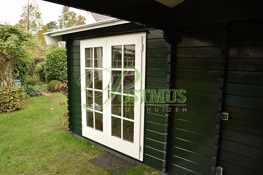 Blokhut met veranda