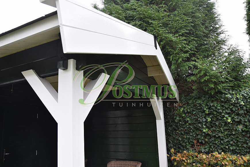 Blokhut met veranda