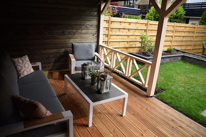 Veranda met opbergruimte