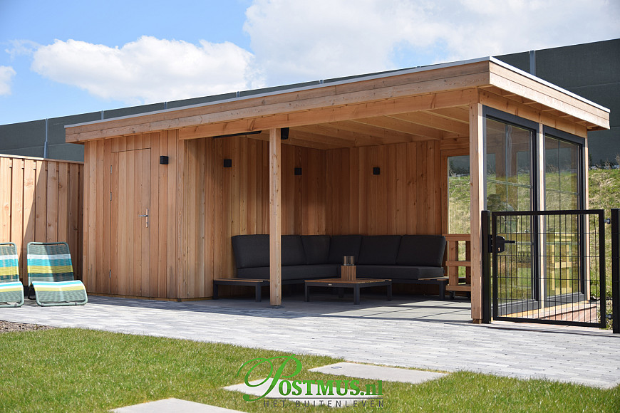 Deze veranda is klaar voor de zomer