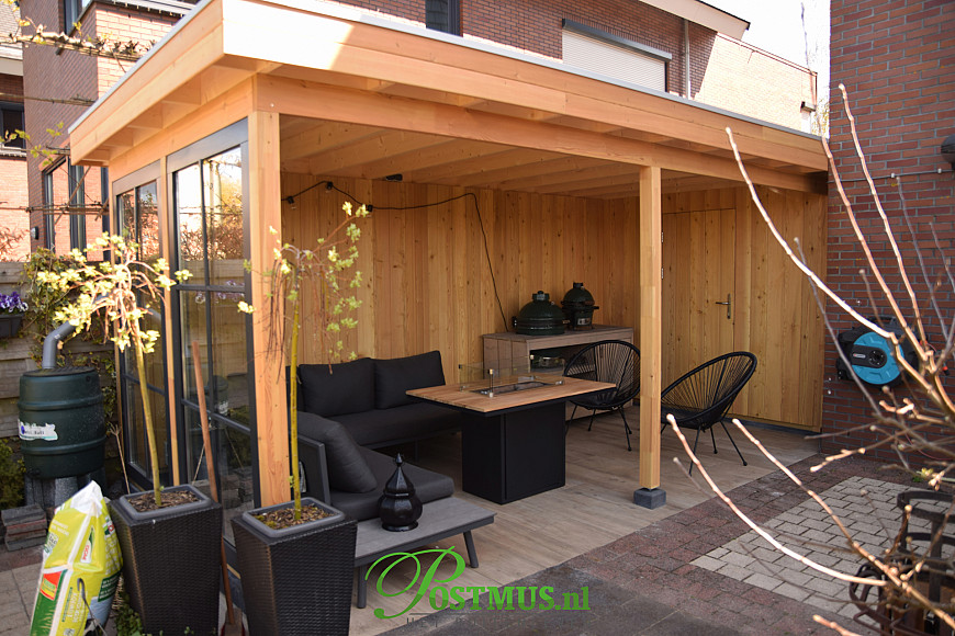 Onder deze veranda zit u goed