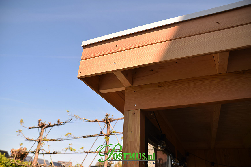 Onder deze veranda zit u goed