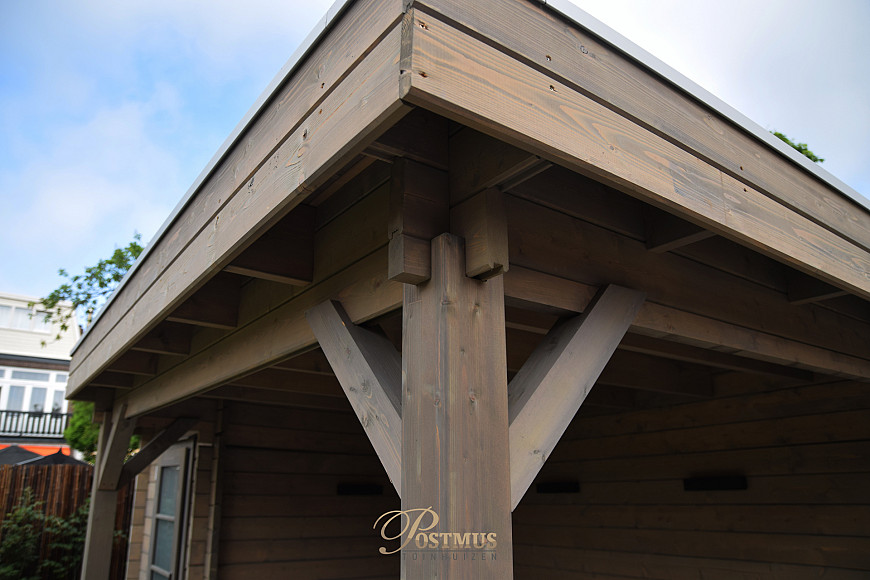 Fijne veranda met berging & loungeset